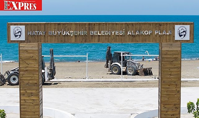 “Deniz Severlere Müjde: Arsuz Alakop Plajı Kapılarını Açıyor”