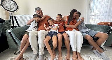 Depremzede Çift Yeni Evine Kavuştu