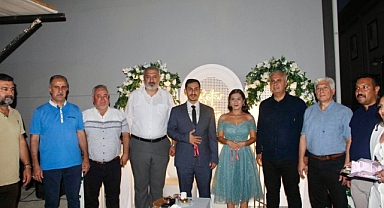 Genç Çiftin Nişan Töreni Konteyner Kentte Yapıldı