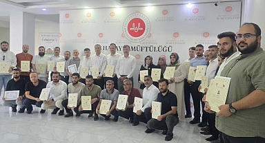 Hatay İl Müftülüğü Personeline Takdir Belgesi Verildi