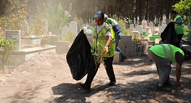 HBB Mezarlık Çalışmalarını Sürdürüyor