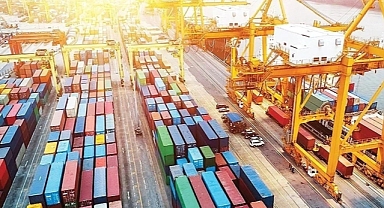 İhracatta %7,9, İthalatta %15,2 Artış