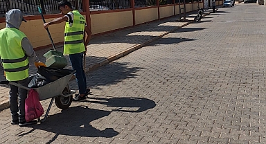 Lütfen Çöpleri Yerlere Atmayalım