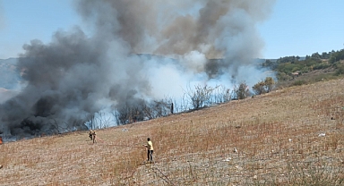 Makilik Alanlarda Çıkan Yangın Söndürüldü