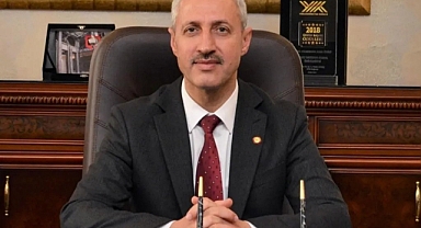 MKÜ Rektörü Eren'den YÖK Başkanı Prof. Dr. Özvar'a Tebrik Mesajı