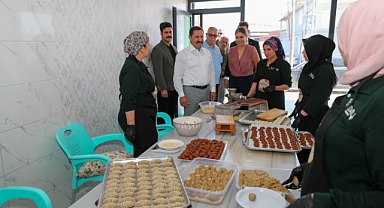 Vali Masatlı, Kadınlar Tarafından Yapılan Ürünleri İnceledi