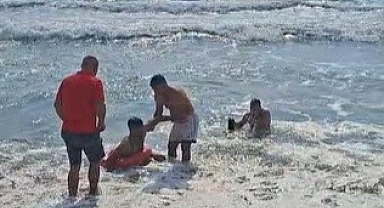 Denize Giren 12 Yaşındaki Çocuk Hayatını Kaybetti