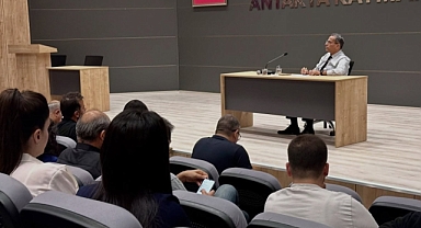 Eğitim Camiasının Üzerine Düşen Sorumluluğu Arttı