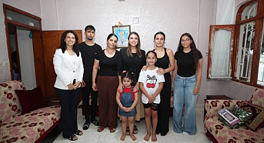 Esra Masatlı’dan Çocuklara Hediyeler, Ailelere Moral