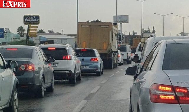 Honda Kavşağı’nda Trafik Çilesi Bitmiyor!