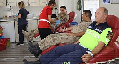 Jandarma, ‘Vatan İçin Can, Millet İçin Kan’ Veriyor