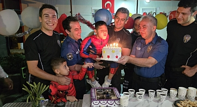 Kırıkhan'da kas hastası çocuğa doğum günü sürprizi