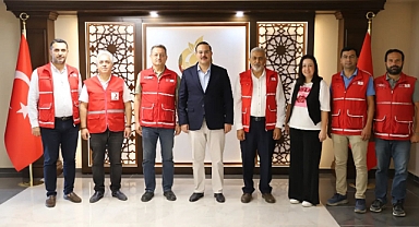 Kızılay’dan Altınözü Kaymakamı Şahin’e Ziyaret