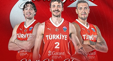 Milli Maç, Hatay Kültür Sanat Çarşısı’nda Dev Ekranda