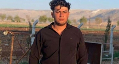 Motosikletle Ticari Araç Çarpıştı