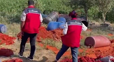 Tonlarca Domates Posasına Ve Biber Salçasına El Konuldu