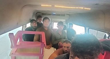 12 Düzensiz Göçmen Yakalandı