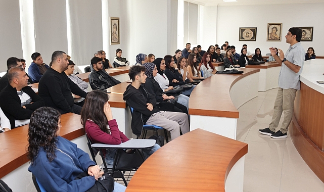 Aile Üniversitesi İlk Mezunlarını Verdi