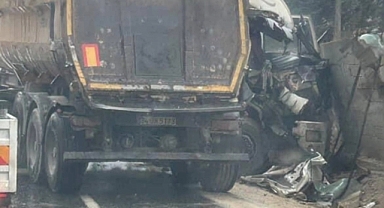 Altınözü–Antakya Yolunda Kamyon Kazası Ucuz Atlatıldı