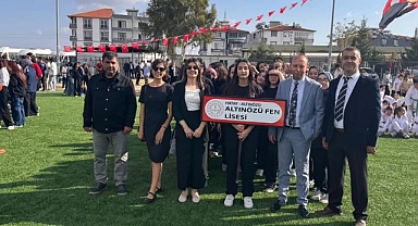 Altınözü Fen Lisesi, 29 Ekim Törenlerinde İlk Defa Sahnedeydi