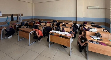 Altınözü Fen Lisesi’nde Afet Bilinciyle Deprem Tatbikatı