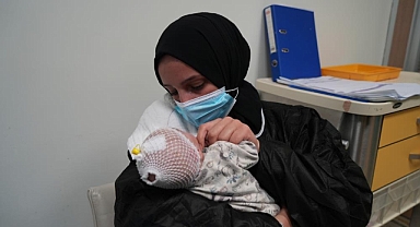 Ameliyat Sonrası Annenin Sevinç Gözyaşları