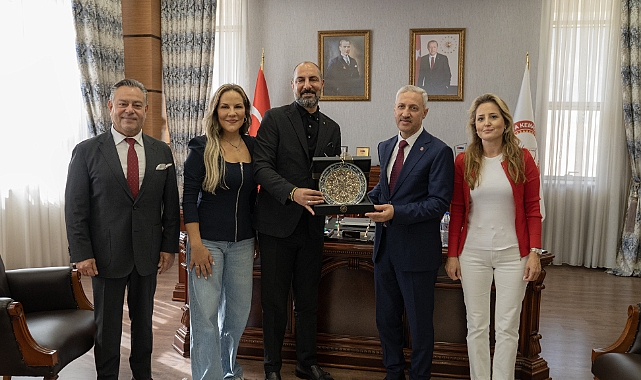 arsaVev, Hatay Voleybol Spor Kulübü Sporcularıyla Bir Araya Geldi