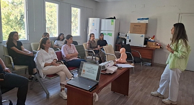 Defne’de “Anne Sütü ve Önemi” Eğitimi Düzenlendi