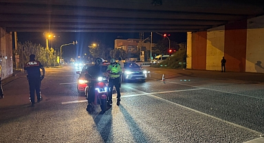 Güven Uygulamasında 3 Kişi Yakalandı