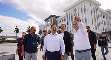 HATAY VALİLİĞİ YENİ HİZMET BİNASI GÜN SAYIYOR