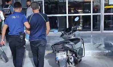 Hırsızlık Ve Yaralama Suçlarından Aranan Zanlılar Tutuklandı