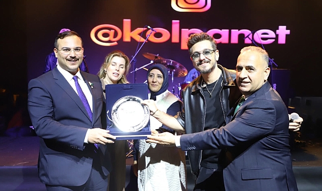 Kolpa ve Burçin Birben Hayranları Coşturdu