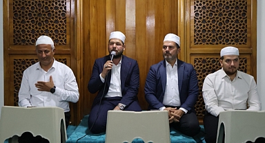 Kur’an Tilaveti Ve Dualarla Manevi Atmosfer