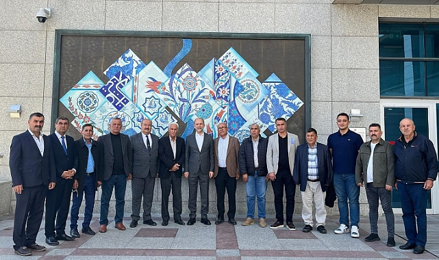 Milletvekili Özel, Muhtarları TBMM’de Ağırladı