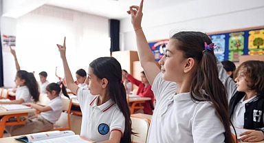 Okullarda Zorunlu Kılık Kıyafet Uygulaması Başladı