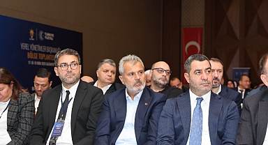 Öntürk, Yerel Yönetimler Toplantısı’na Katıldı