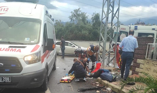 Servisle Motosiklet Çarpıştı: 1 Çocuk Ölü
