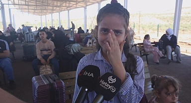 Suriyeli Çocuk, Gözyaşları İçerisinde Ülkesine Döndü