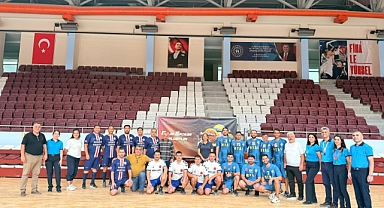 Turnuva Kıyasıya Rekabete Sahne Oluyor