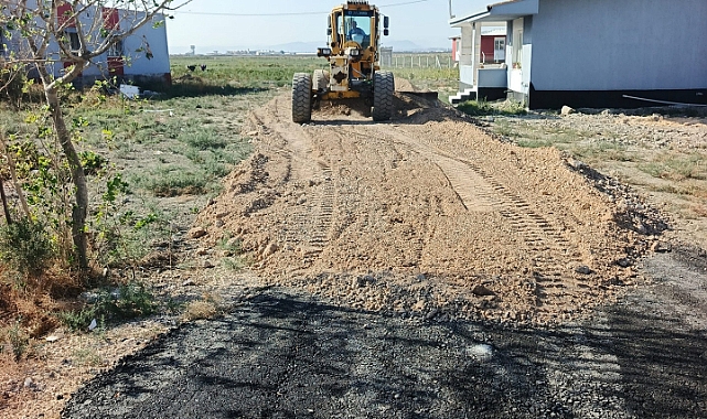 YOL ÇALIŞMASI HIZ KESMİYOR