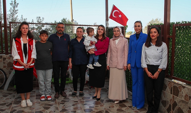 Yüreğimizdeki Işıkla Umut Oluyoruz