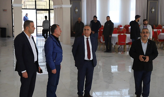 ALTINÖZÜ’NE MODERN DÜĞÜN SALONU AÇILDI