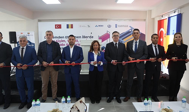 Ayakkabı Ortak İmalat Ve Eğitim Merkezi Açıldı
