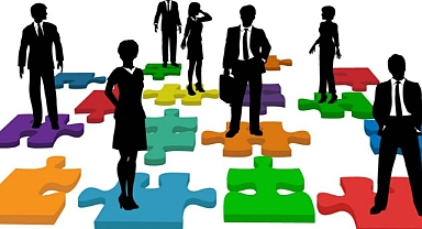 ÇALIŞANLAR PERFORMANSI ÖDÜL-CEZA GÖRÜYOR