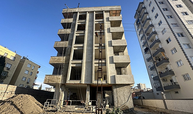 Çalıştığı inşaattan düşen işçi yaşamını yitirdi