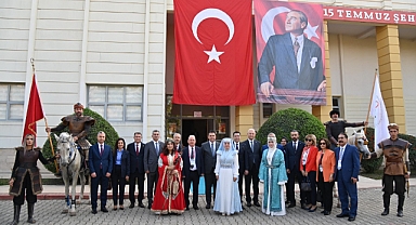 Dede Korkut’un kültürel mirası “Geçmiş, Bugün ve Gelecek” temasıyla ele alınıyor