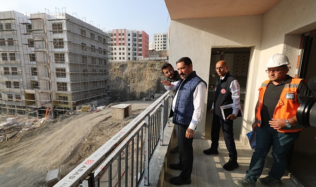 Defne'de Ticaret Merkezlerinin Yapımı Sürüyor