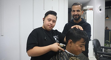 Down Sendromlu Şükrü'nün Yürek Isıtan Tıraşı