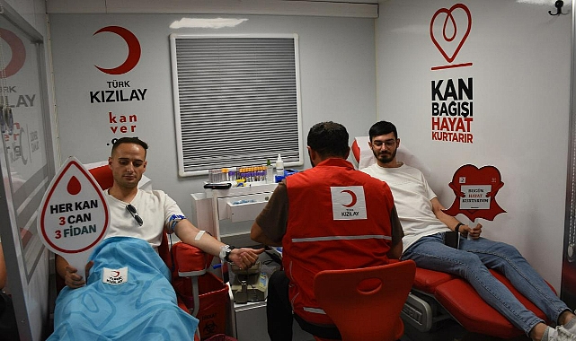 DÜZENLİ KAN BAĞIŞI HAYAT KURTARIYOR