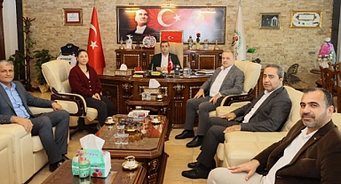 Eğitim-Bir-Sen’den Başkan Yumuşak’a Nezaket Ziyareti